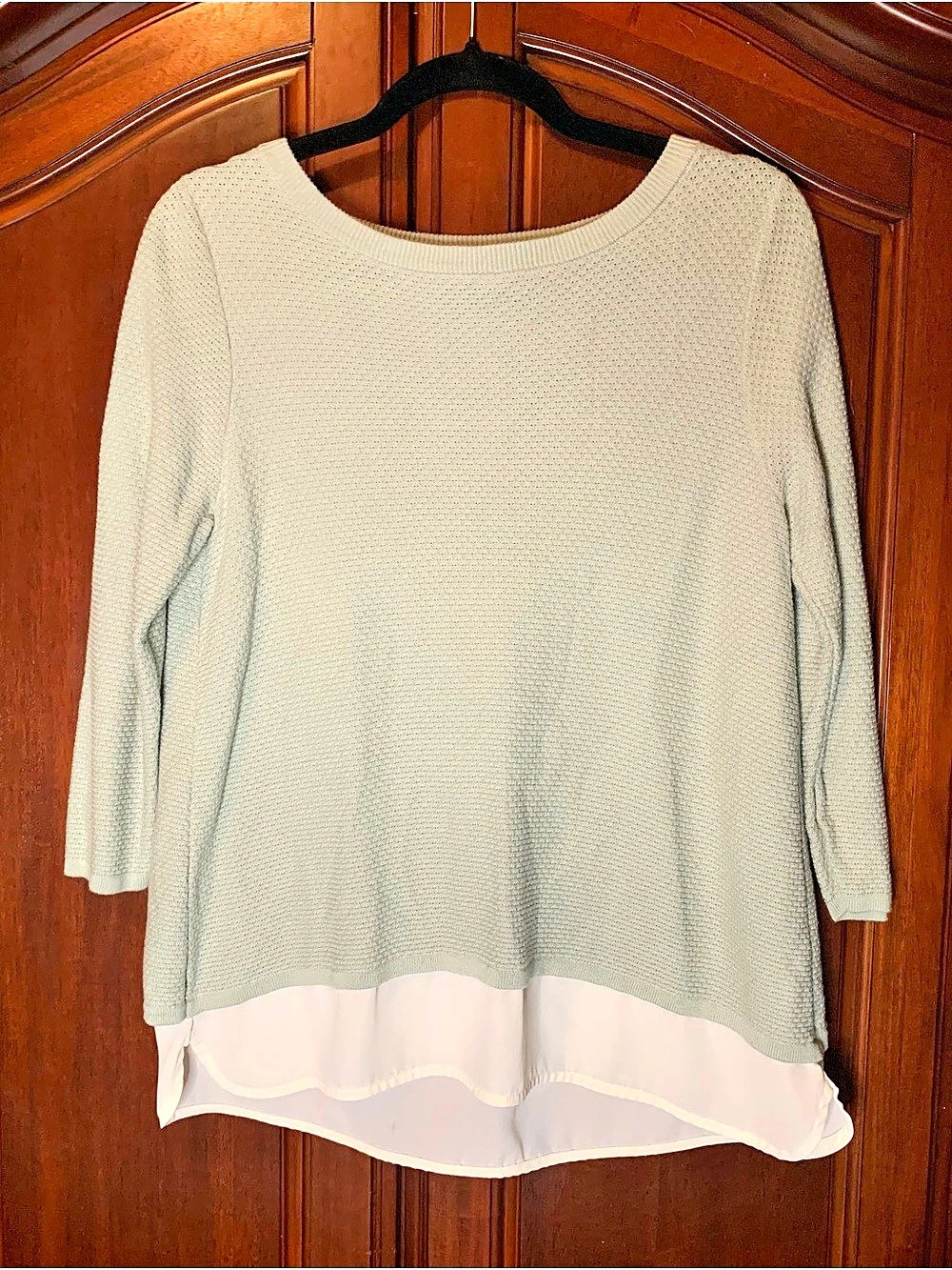 The Limited Layered Knit Top in Green & White Size Medium Like New